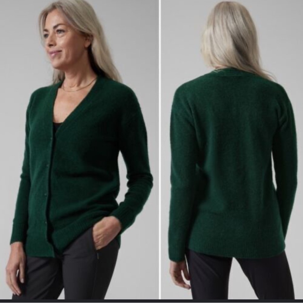 Athleta Westlake Green Cardigan Merino Wool Blend Size Small. Style # 982860-02